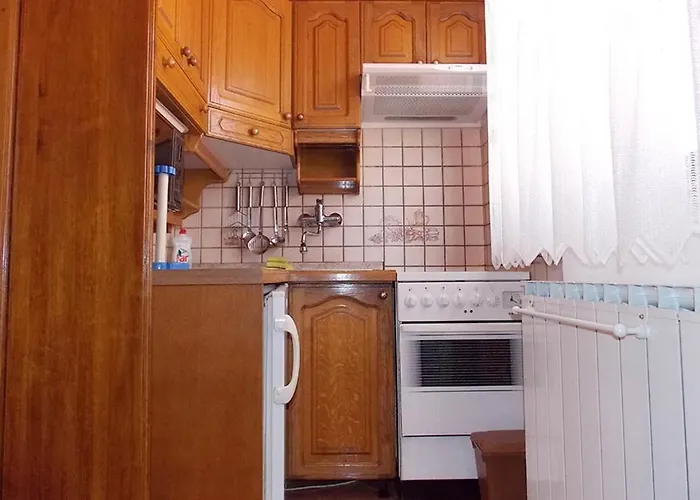 アパート With A Parking Space Malinska