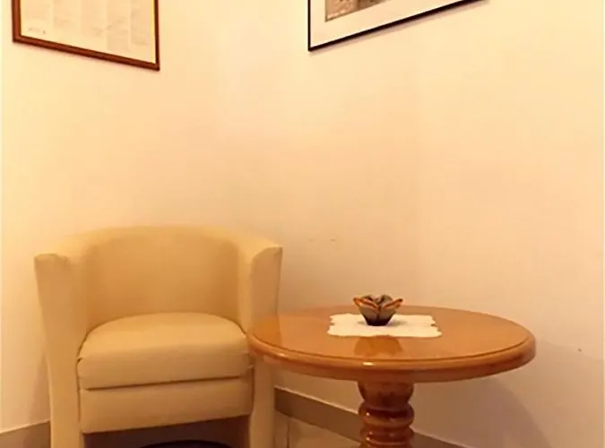 With A Parking Space Malinska アパート